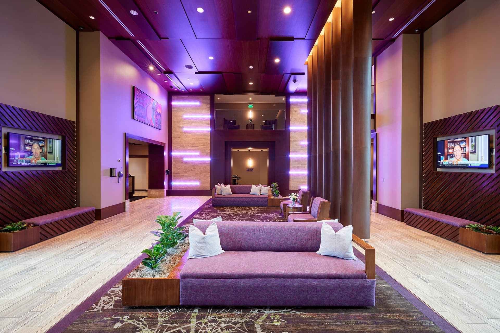 4 Places to Stay and Play in Phoenix and Scottsdale